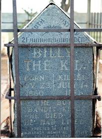 C:\Users\shaun\Documents\memory stick\New folder\New America\web America photos 1\Tombstone of Billy-the-Kid, Fort Sumner, New Mexico..jpg