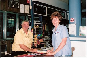 C:\Users\shaun\Documents\memory stick\New folder\New Australia\web australia photos\Our lovely Robbie - and her boss in Townsville..jpg